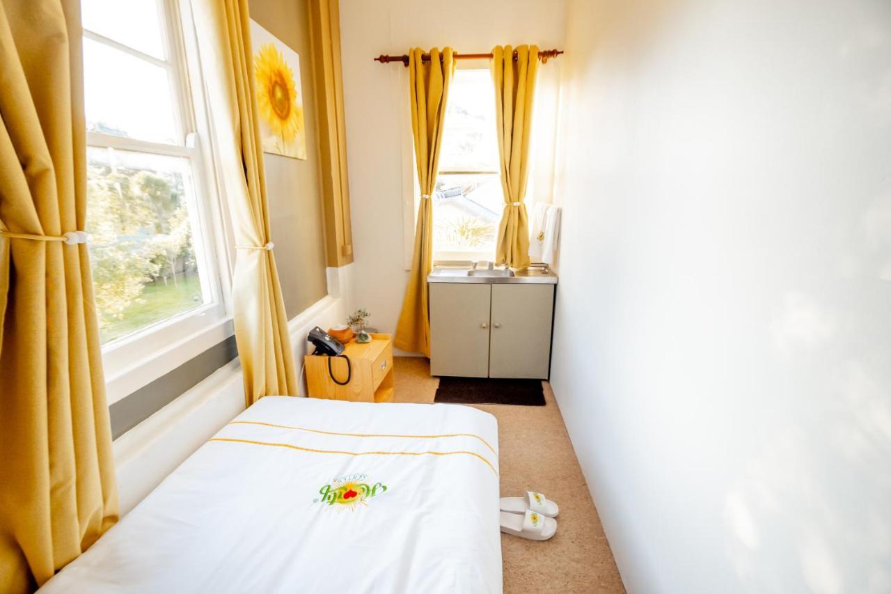 קטומבה Hearty Center Motel מראה חיצוני תמונה