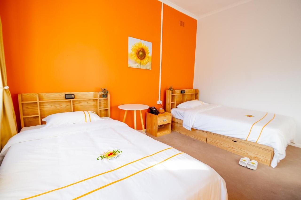 קטומבה Hearty Center Motel מראה חיצוני תמונה