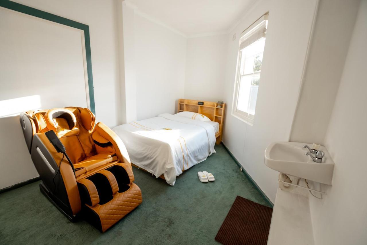 קטומבה Hearty Center Motel מראה חיצוני תמונה