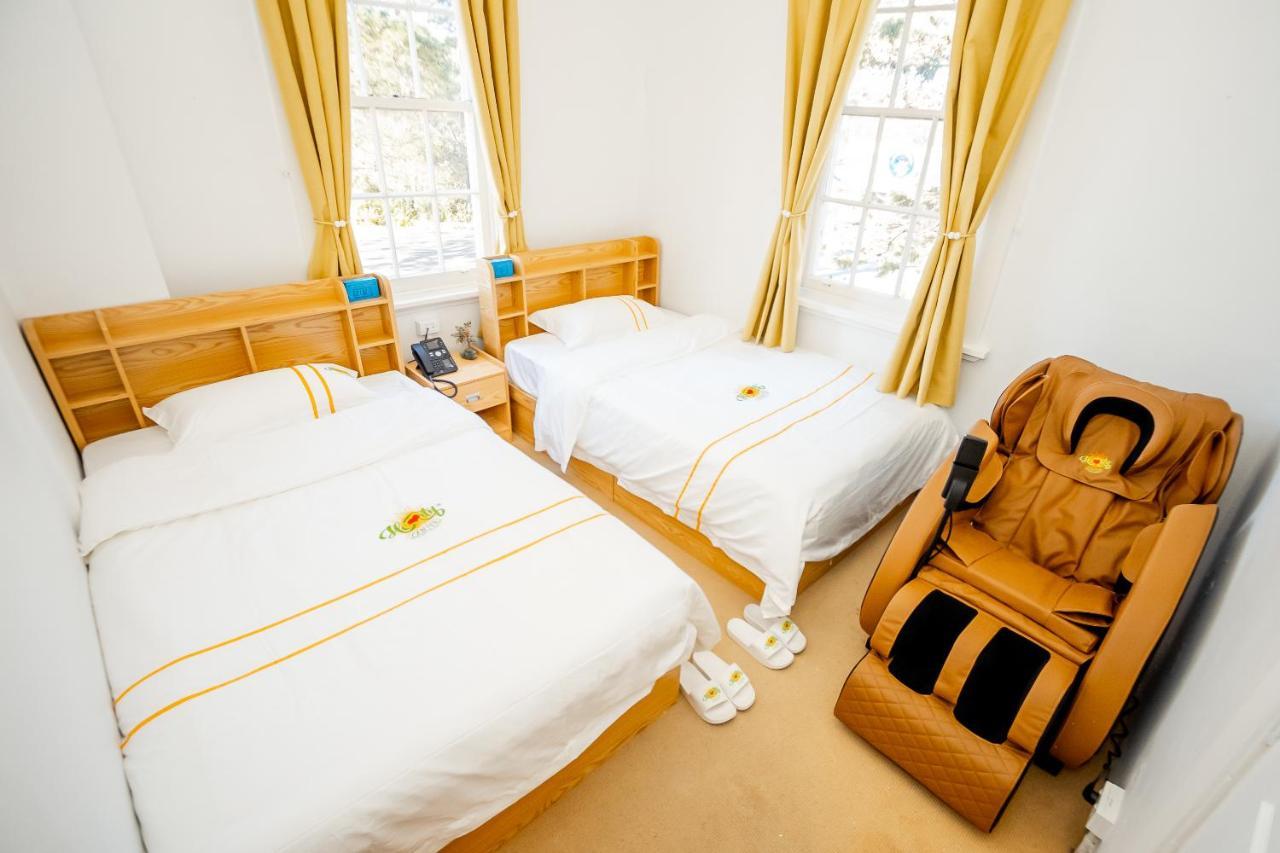 קטומבה Hearty Center Motel מראה חיצוני תמונה
