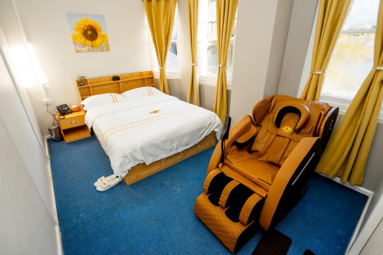 קטומבה Hearty Center Motel מראה חיצוני תמונה